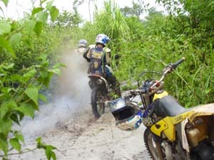 dirt_biking_cambodia