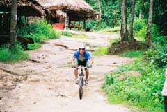 vacations_in_cambodia_bike_tours