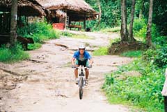 vacations_in_cambodia_bike_tours