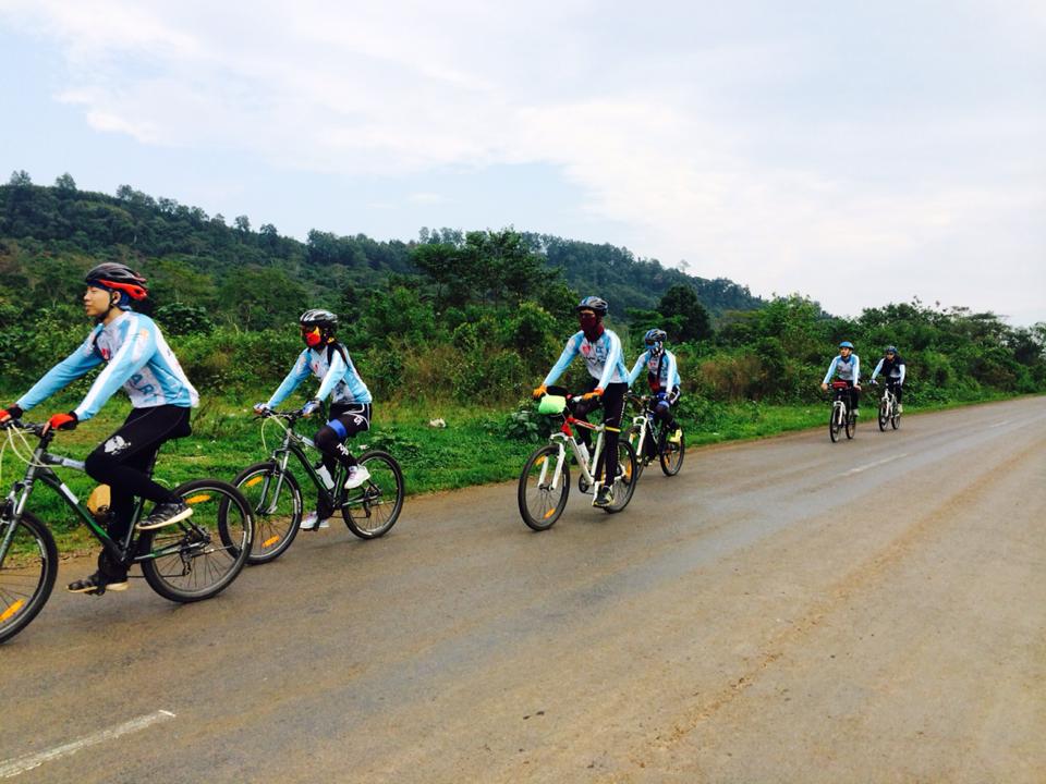 Laos_Cycling